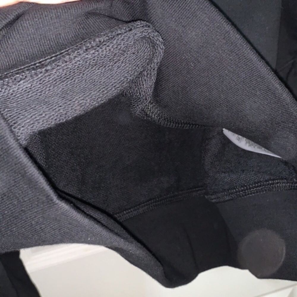 Adidas Original cropped hoodie - Picture 12 of 12